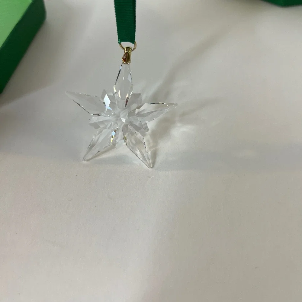 Swarovski Star Crystal Christmas Ornament NIB 1 7/8 x 1/4 x 1 3/4 in NIB‎